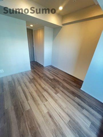 ザ・パークハビオ塚本の居間・リビング|こちらのリビングで趣味の時間をお楽しみください