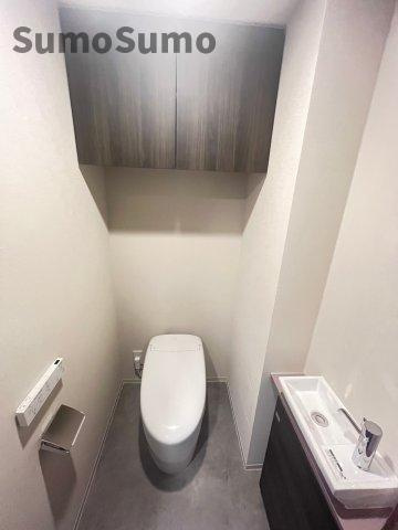 ザ・パークハビオ塚本のトイレ|ゆったりとした空間のトイレです