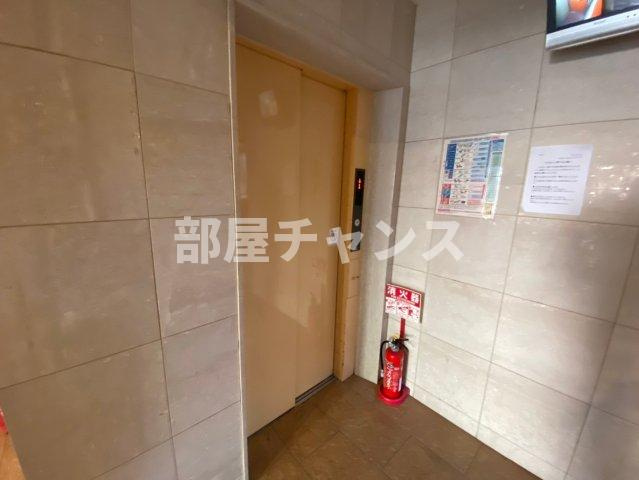 リヴシティ大須のロビー