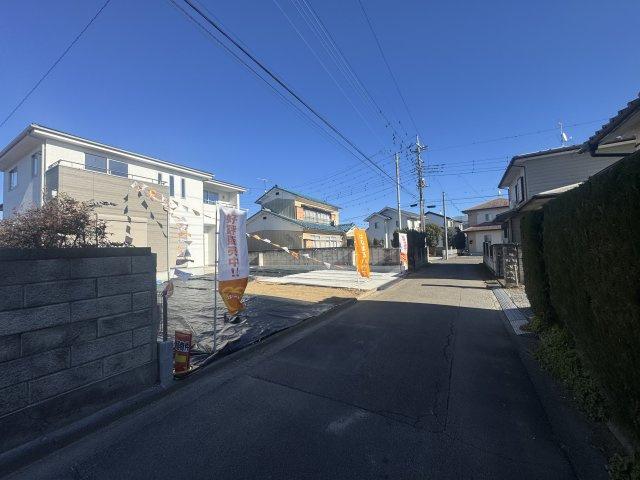 新築　太田市高林西町6期　１号棟の前面道路含む現地写真|現地写真　南側接道幅員約4.1ｍ