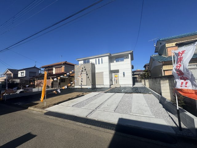 新築　太田市高林西町6期　１号棟の駐車場|現地写真　駐車スペースは並列3台分可能です！
