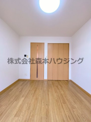 【洋室】 | 　ナビ磐船 | ゆったりした洋室です