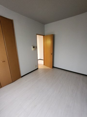 【寝室】 | リーフジャルダン富田駅前