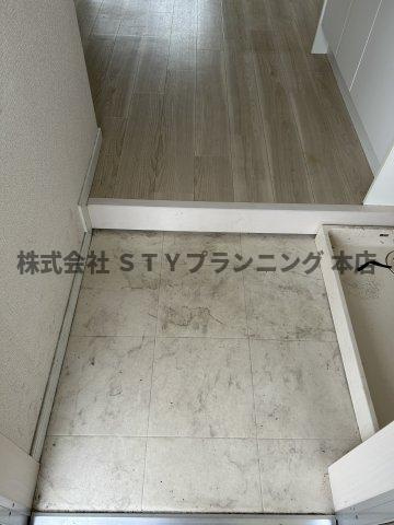 仲介手数料０円！キャビン136の玄関