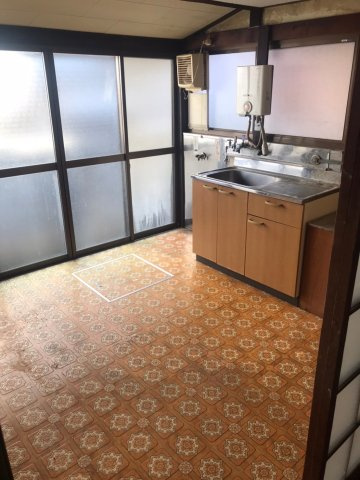 桐生市仲町２丁目元スナック付き住宅のキッチン