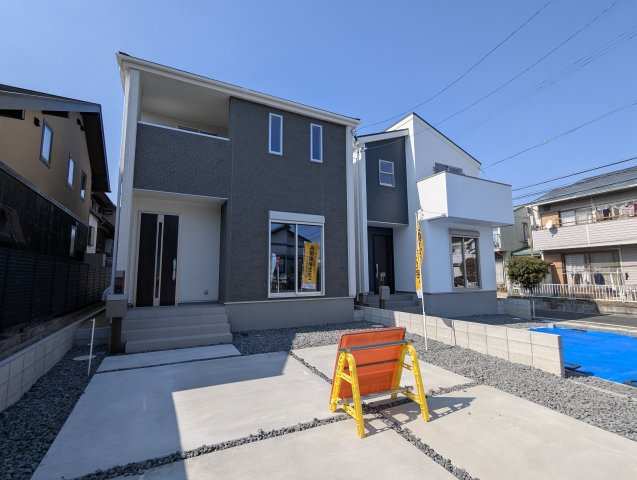 瀬戸市高根町　全2棟の外観