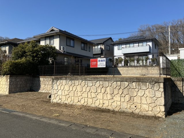 桐生市堤ヒルズ内分譲地の外観