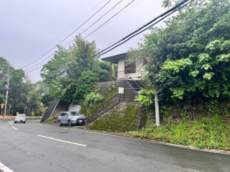 熊本市北区弓削1丁目売地の前面道路含む現地写真