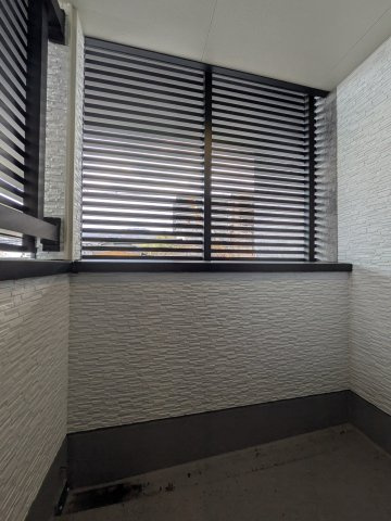 【バルコニー】