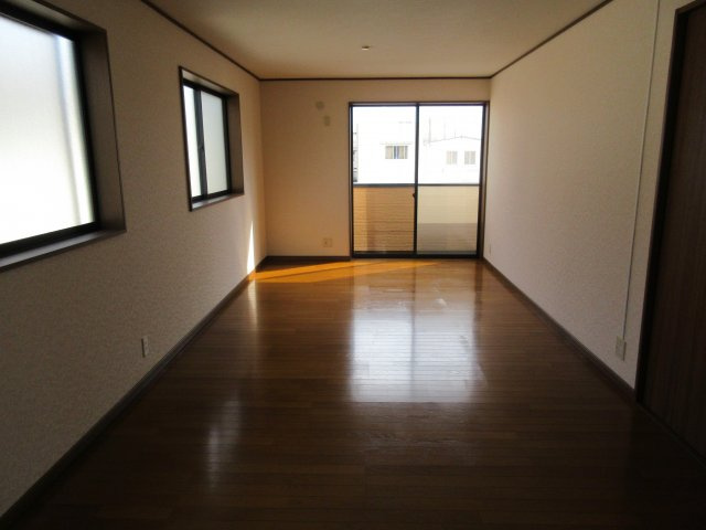 E.Cハイツの居間・リビング