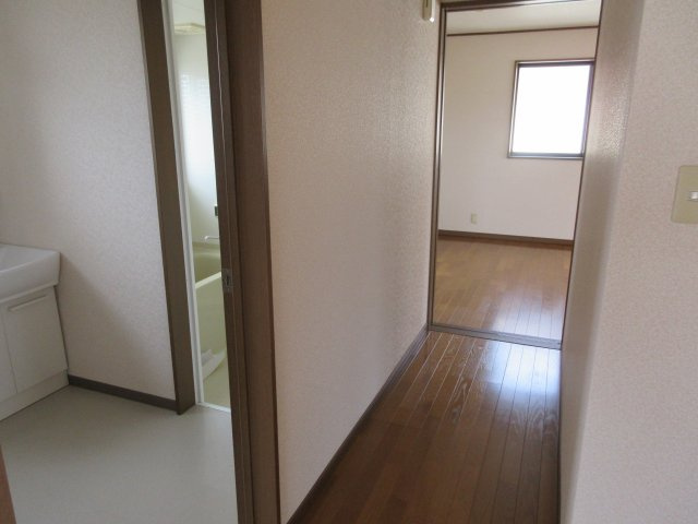 E.Cハイツのその他