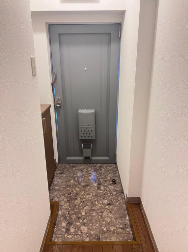 コーポ寿の玄関