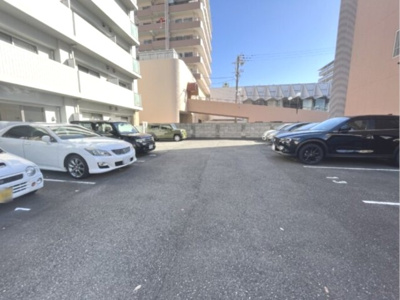 【駐車場】 | エスタシオン高石
