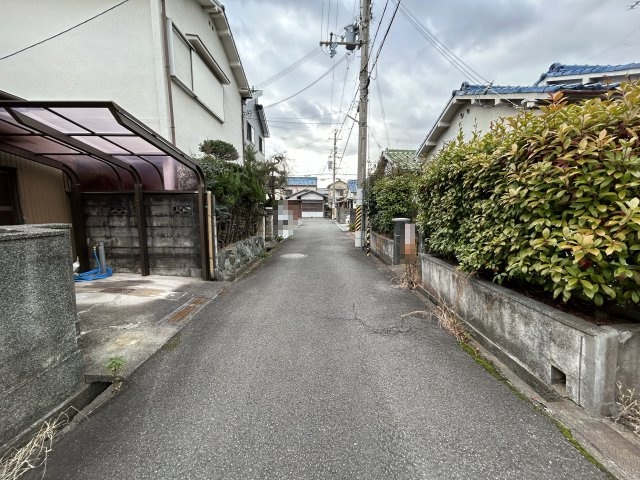 和歌山市有本・土地・56890の前面道路含む現地写真