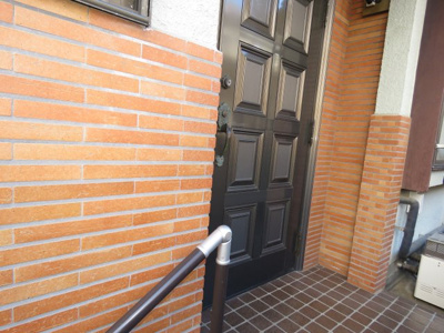 【玄関】 | 川越市霞ヶ関北1丁目　4SDK　戸建て貸家