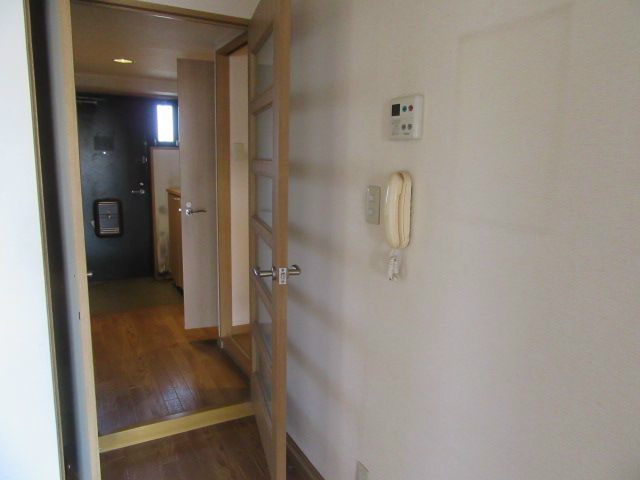 セントラルハイツ中平の玄関