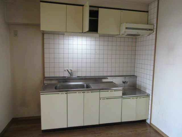 セントラルハイツ中平のキッチン