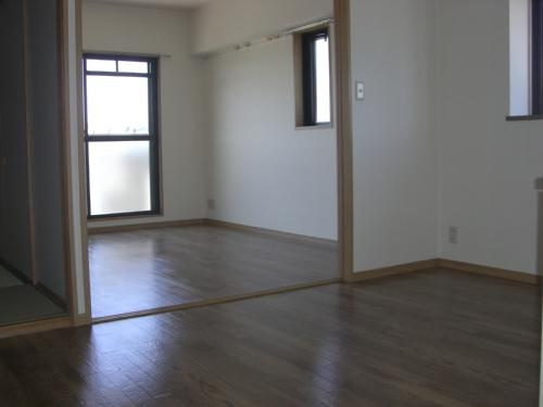 セントラルハイツ中平の居間・リビング