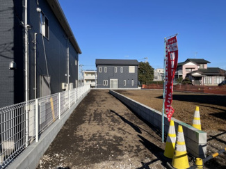 【外観】 | 通路写真①