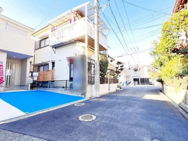 招提南町2丁目　未入居一戸建ての前面道路含む現地写真|前面道路含む現地写真
■物件内覧・資金計画相談・住宅ローン相談、リフォーム相談、お問合せ受付中■
※当日・翌日のご内覧、ご相談はお電話でのお問合せがスムーズです！