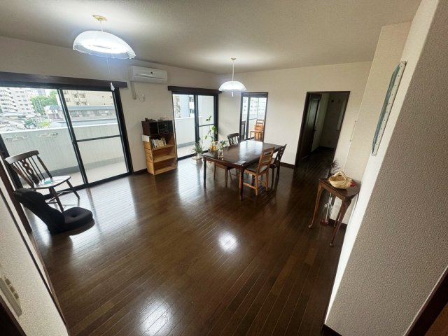 ヒューマンズ六ツ門の居間・リビング