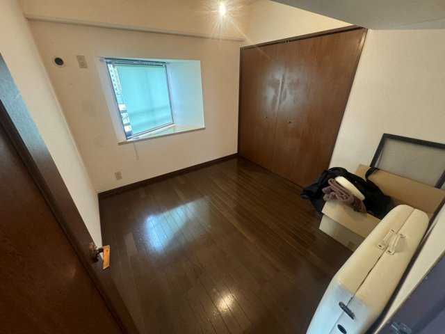 ヒューマンズ六ツ門の洋室