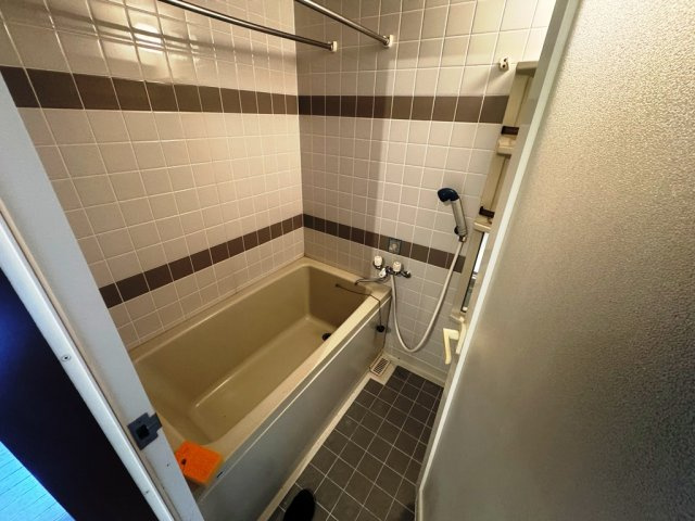 ヒューマンズ六ツ門の浴室