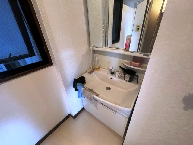 ヒューマンズ六ツ門の洗面所