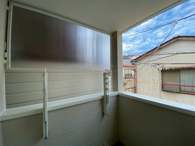 【バルコニー】 | 新築戸建/小岩1棟 | 2階に水まわりを集約。同じ階にインナーバルコニーがあるので家事もラクラク。