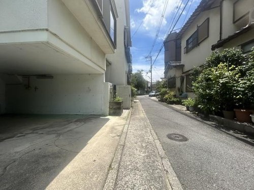 上植野町中福知　建築条件無土地の前面道路含む現地写真|前道すっきり！開放感有♪