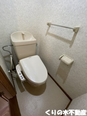【トイレ】 | ロータス・高田Ａ | コンパクトで使いやすいトイレです