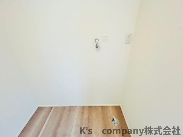 茅ヶ崎市今宿　新築戸建　2号棟のランドリースペース|洗濯機スペース◇