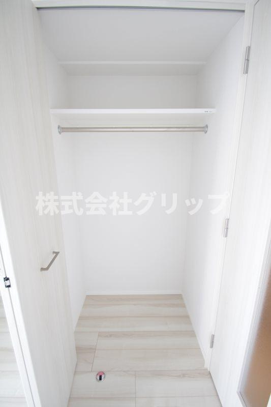 リヴシティ横濱新川町弐番館の収納