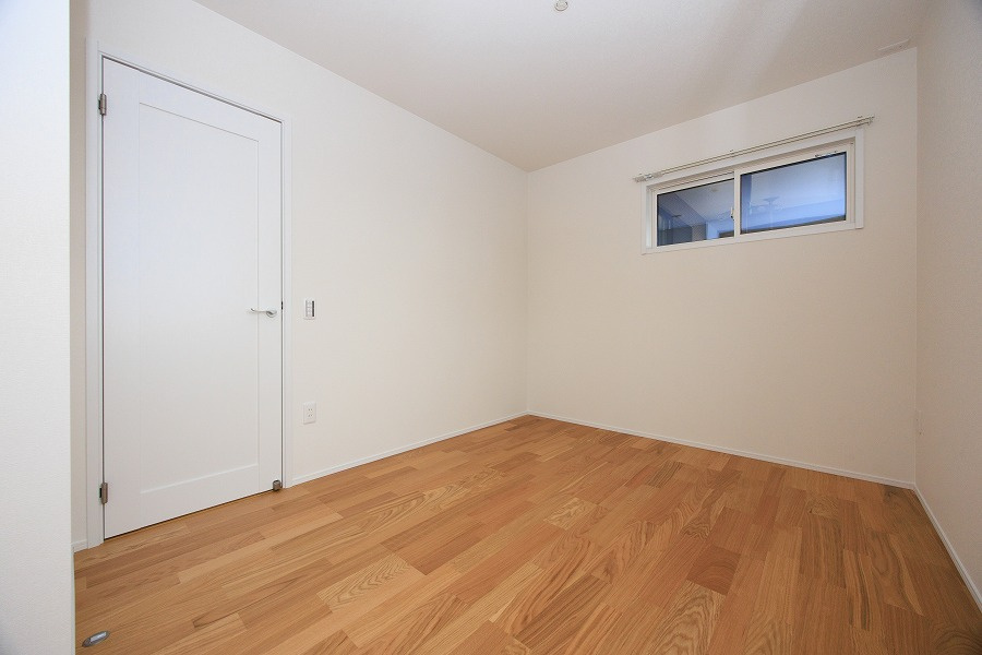 サンコート　鞍手郡鞍手町中山の洋室