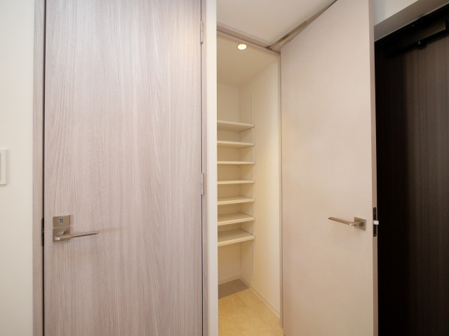 シーズンフラッツ新大阪の収納