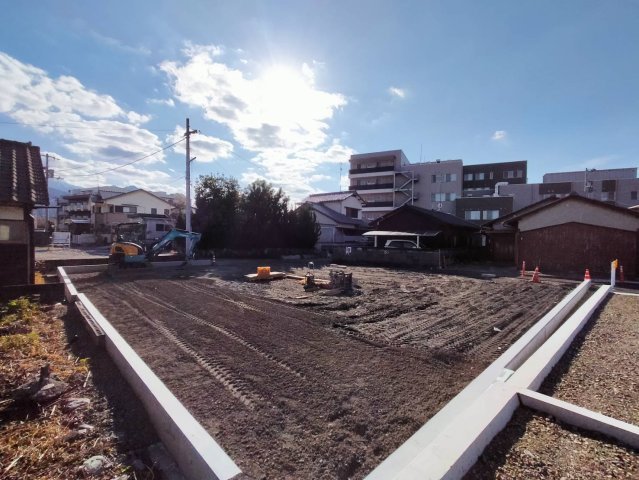 西条市大町の外観