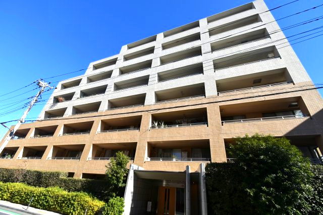 ファストジュール練馬春日町の外観