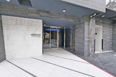 【エントランス】 | セレニテ東三国ミラク | ゆとりのあるエントランスです