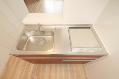 【キッチン】 | セレニテ東三国ミラク | きれいなキッチンです