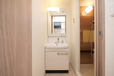 【独立洗面台】 | プレサンス天王寺勝山 | 朝の身支度には欠かせない独立洗面化粧台