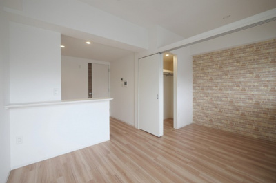 【居間・リビング】 | セレニテ難波ミラク壱番館 | 使いやすいリビングです