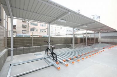 【その他共用部分】 | セレニテ難波ミラク壱番館 | 駐輪場です