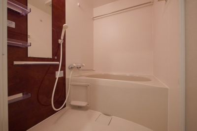 【浴室】 | セレニテ難波ミラク壱番館 | 日々の暮らしに欠かせないお風呂です