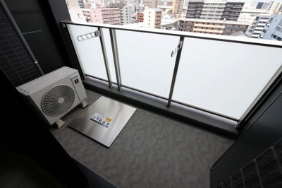 【バルコニー】 | レジュールアッシュアーバンイール | バルコニーからの眺めを楽しみながら食事をしませんか