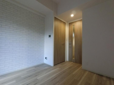 【居間・リビング】 | プレサンス東三国駅前グランクラス | ゆったりとしたリビングです