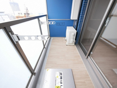 【バルコニー】 | プレサンス谷町九丁目駅前 | 陽当たり良好なバルコニーです