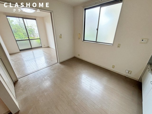 モナーク　ヴィレ　　　刈谷市近郊の賃貸はクラスホームの居間・リビング|同物件の別部屋になります。