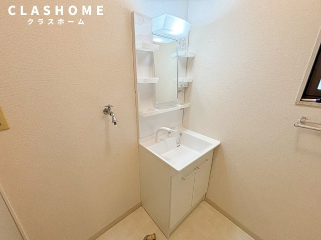 モナーク　ヴィレ　　　刈谷市近郊の賃貸はクラスホームの洗面所|同物件の別部屋になります。
