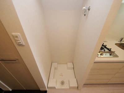 【設備】 | プレサンス梅田北ディア | 洗濯機置き場です