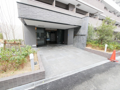 【エントランス】 | レジュールアッシュ京橋 | 毎日通るエントランスはこのようになっています